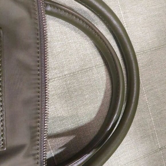 WANT Les Essentiels O'Hare Italian Nylon Unisex Handbag - Khaki - Picture 6 of 11